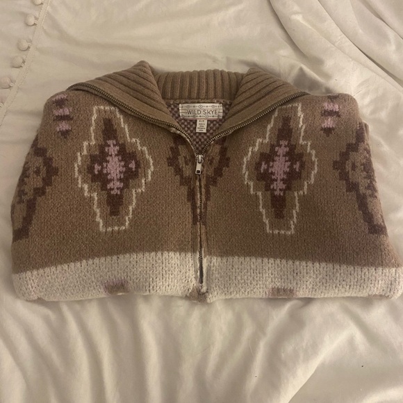 Western pattern quarter zip🤠🐄 - Picture 2 of 2